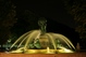 Fontaine de nuit