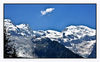 un petit nuage sur le Mont Blanc
